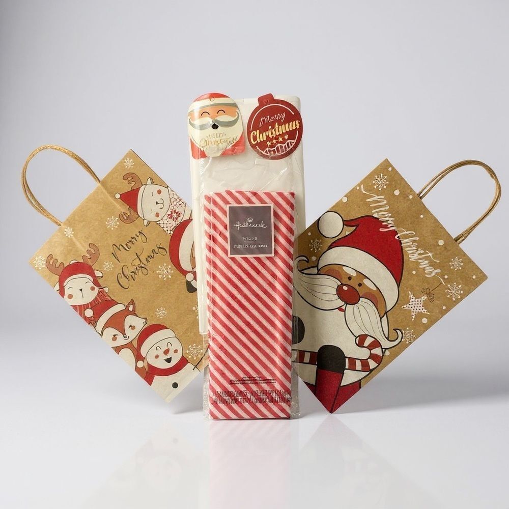 W14. Christmas Gift Bags